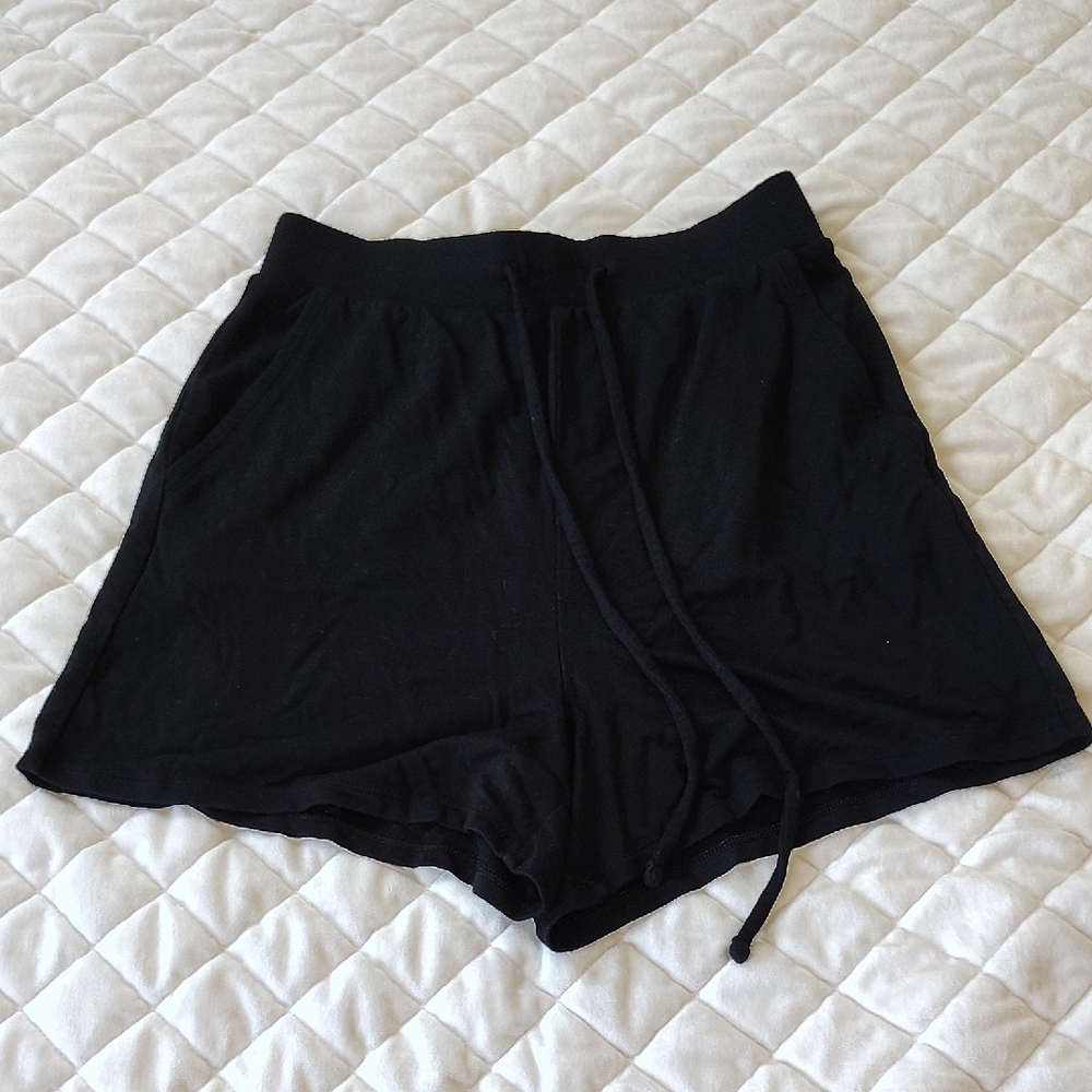 Express Women's Black Athletic Shorts Lightweight Comfort Size XS , Rayon.